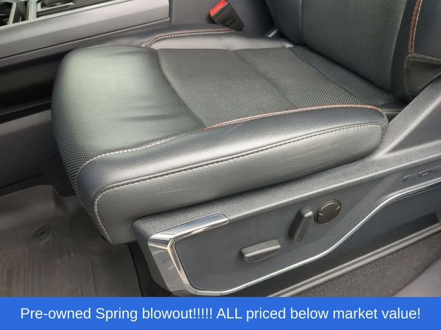 Used 2024 Carbonized Gray Metallic Ford Lariat image 25