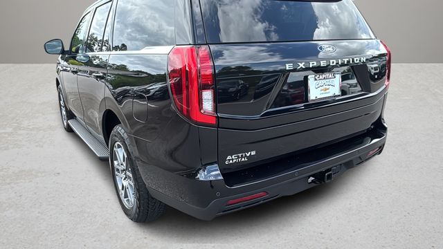 Used 2025 Black Ford Active image 37