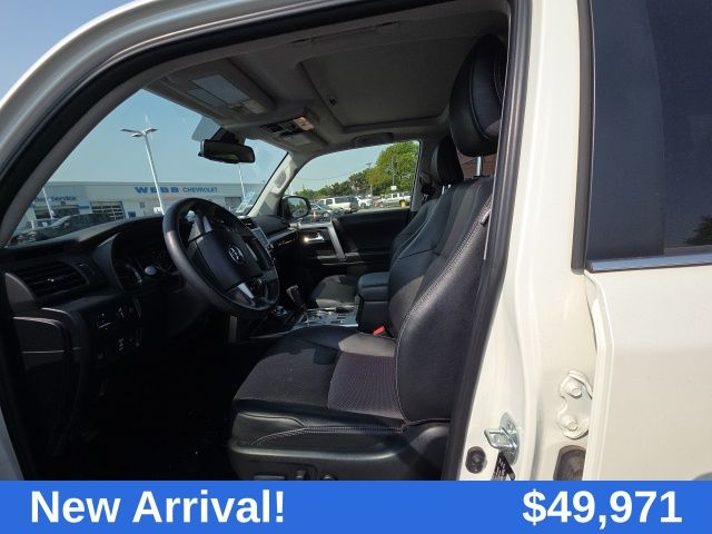 2023 Toyota 4Runner Limited photo