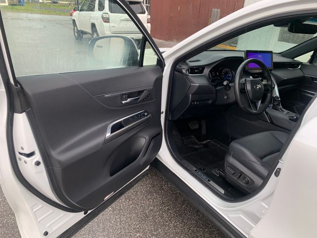 Used 2023 Toyota Venza SUV
