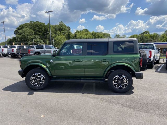 2024 Ford Bronco Outer Banks 6