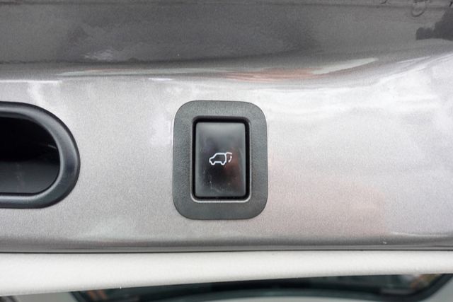 used 2015 Toyota Highlander car, priced at $16,450