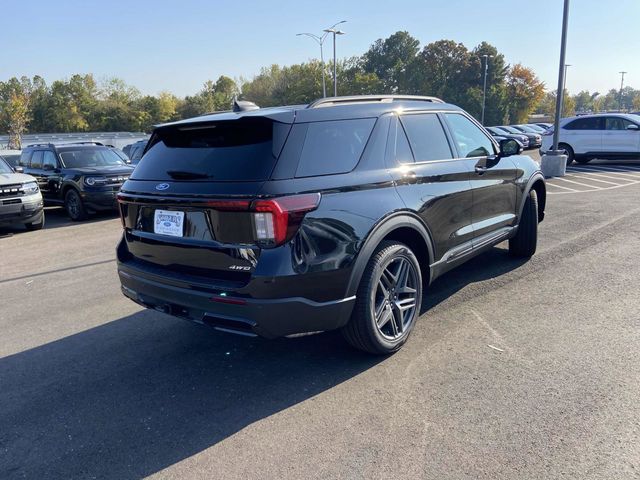 2025 Ford Explorer ST-Line 3