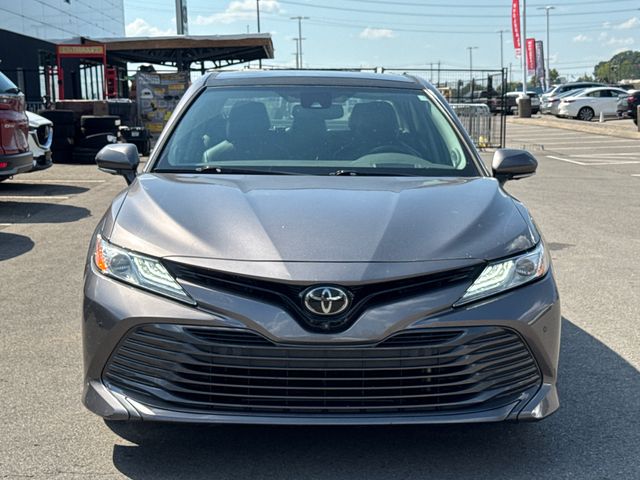 Used 2019 Gray Toyota XLE image 8