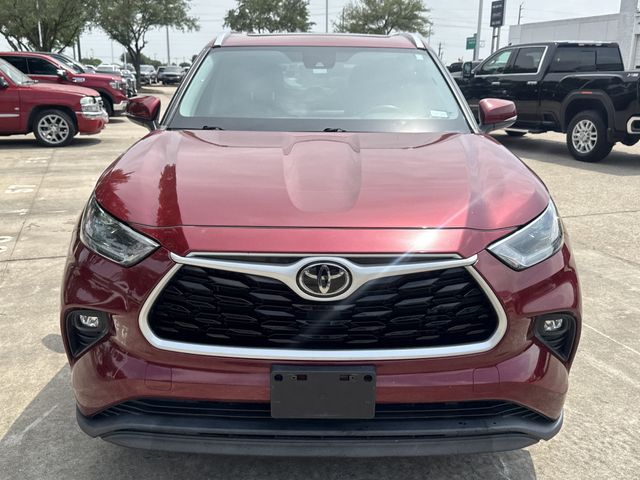 2021 Toyota Highlander XLE Red at Don McGill Toyota
