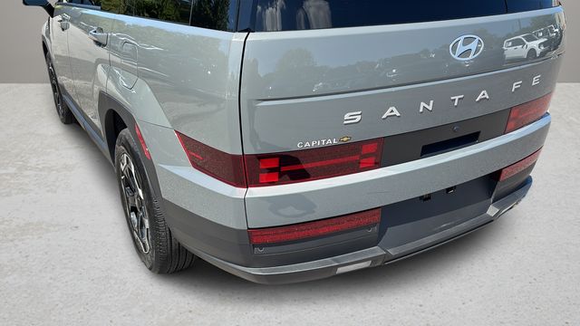 Used 2025 Gray Hyundai SEL image 39