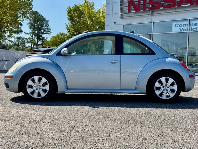 Used 2010 Volkswagen Beetle Hatchback