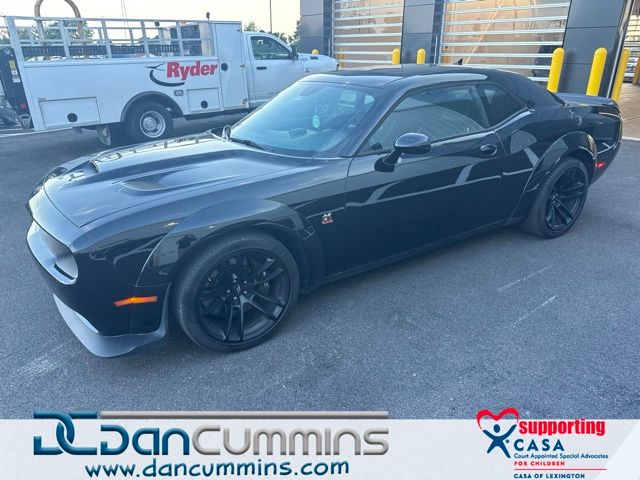 Pitch Black Clearcoat 2021 Dodge Challenger Coupe Rear-Wheel Drive 8-Speed Automatic