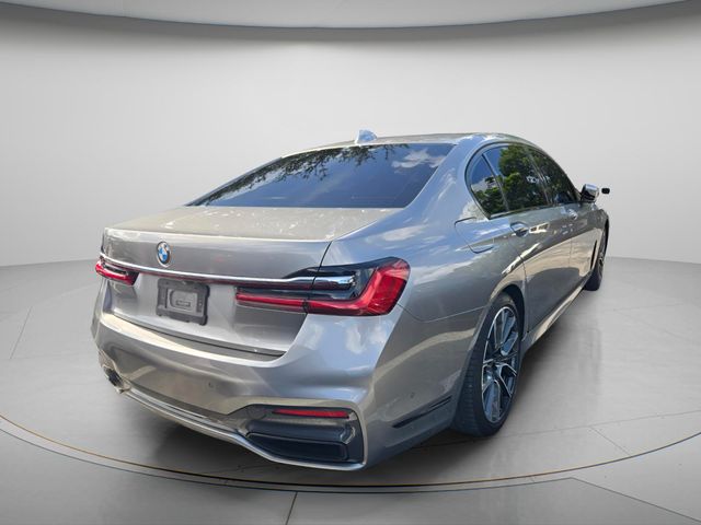 2021 BMW 740i - $36,291