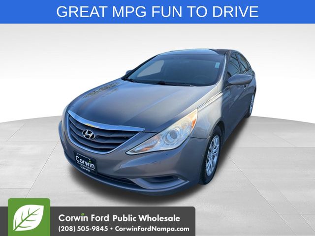 Harbor Gray Metallic 2012 Hyundai Sonata Sedan Front-Wheel Drive 6-Speed Automatic