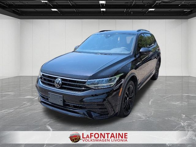 2022 Volkswagen Tiguan 2.0T SE R-Line Black