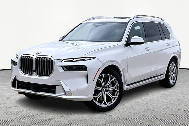 Mineral White Metallic 2026 BMW X7 xDrive40i SUV / Crossover All-Wheel Drive 8-Speed Automatic