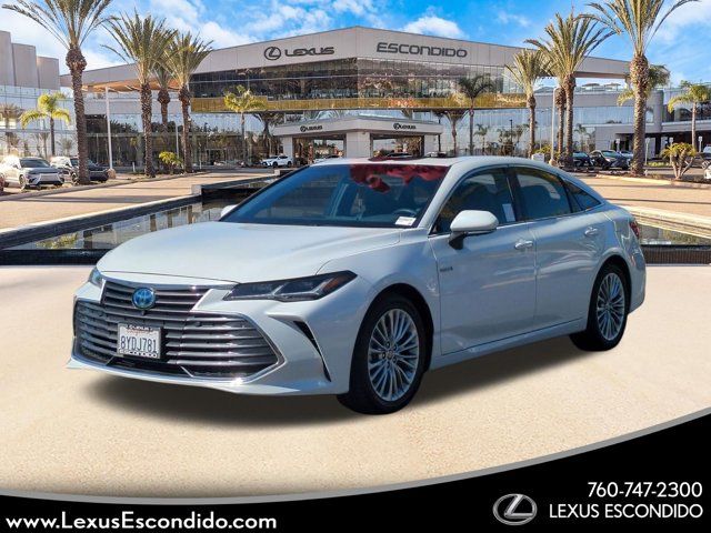2021 Toyota Avalon Hybrid Limited FWD