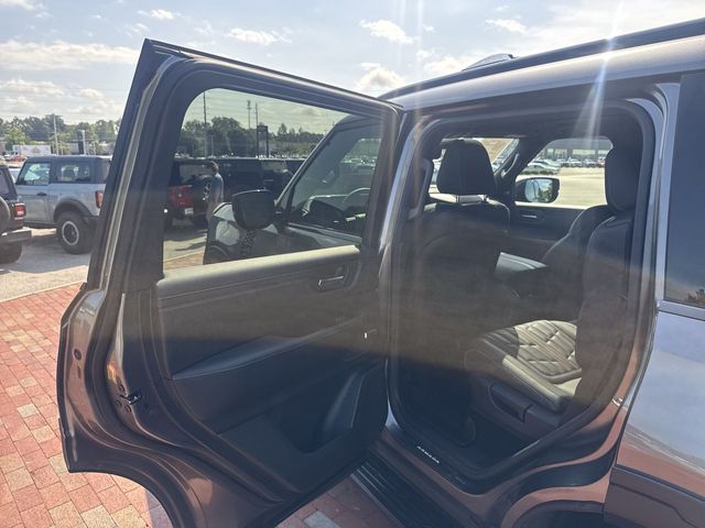 Used 2025 Nissan Armada SUV