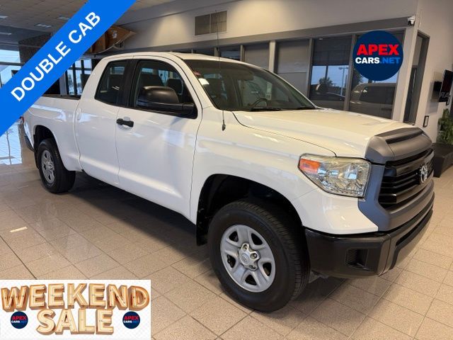 Super White 2014 Toyota Tundra Pickup Truck 4X2 5-Speed Automatic Overdrive