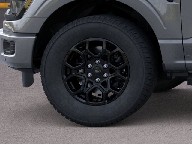 New 2026 Gray Ford XLT image 19