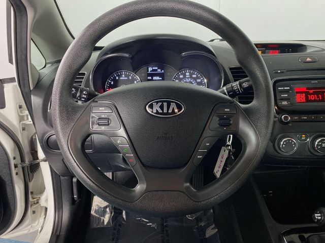 2017 Kia Forte LX 7