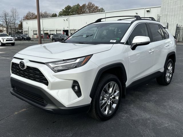 2024 Toyota RAV4 XLE Premium 25