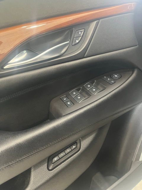 2016 Cadillac Escalade Premium photo
