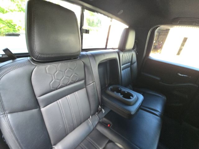 2022 Nissan Frontier PRO-4X:C02734A