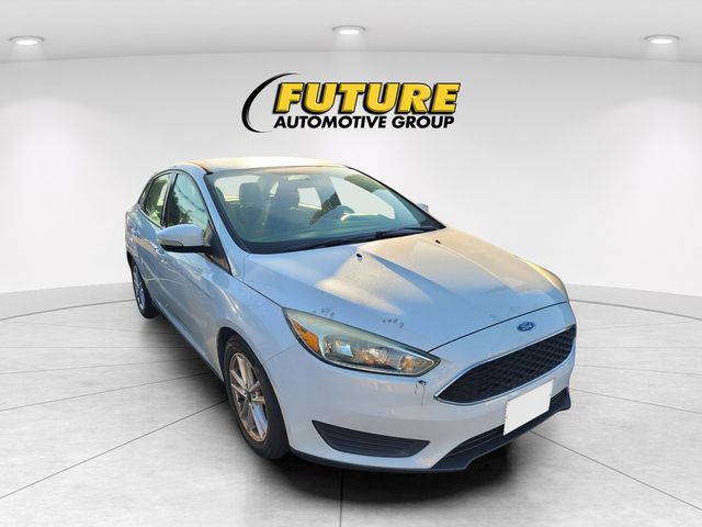Oxford White 2016 Ford Focus Sedan Front-Wheel Drive Automatic