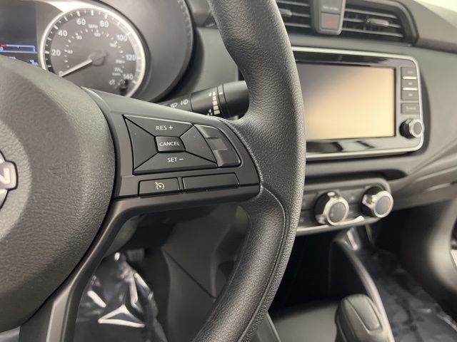 2025 Super Black Metallic Nissan Versa 1.6 S FWD Sedan