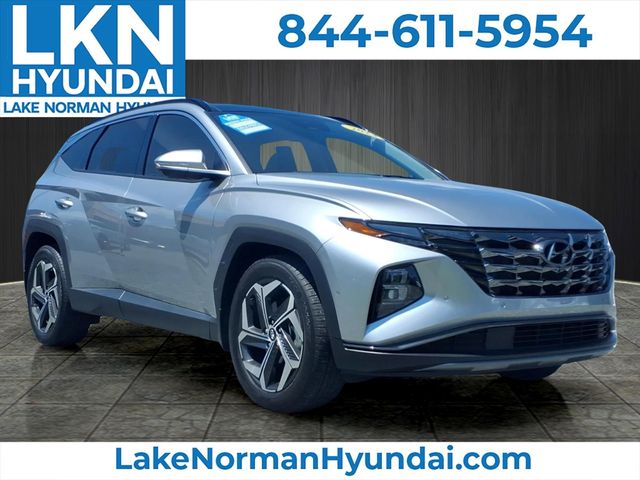 Shimmering Silver 2024 Hyundai Tucson SUV / Crossover Front-Wheel Drive 8-Speed Automatic