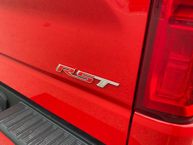 2022 Chevrolet Silverado 1500 LTD RST 4