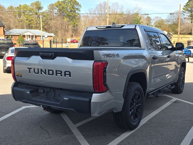 2022 Toyota Tundra SR5:45245B