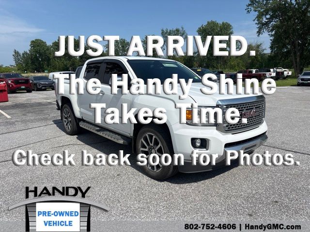 Summit White 2019 GMC Canyon Pickup Truck Four-Wheel Drive 8-Speed Automatic