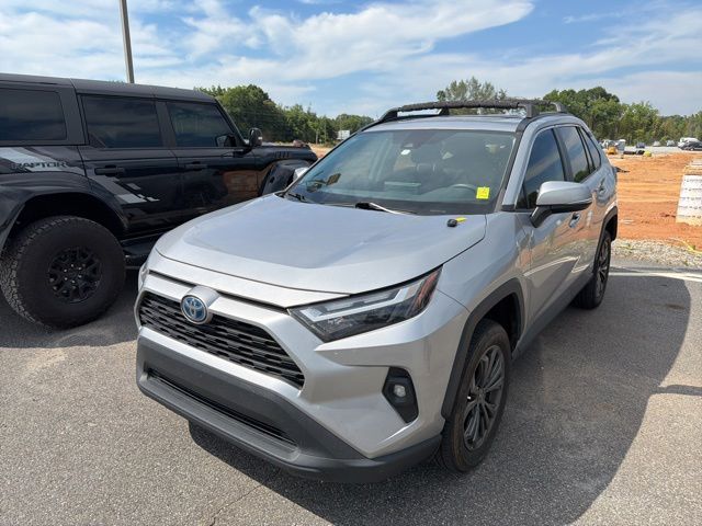 2022 Toyota RAV4 Hybrid XLE Premium