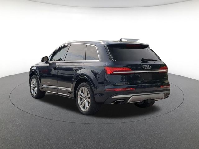 new 2026 Audi Q7 car, priced at $66,910
