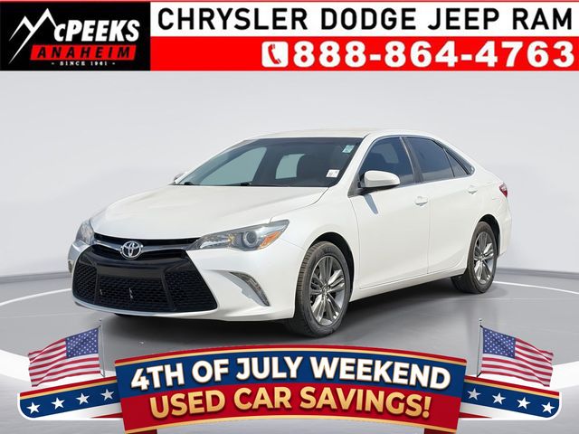 White 2017 Toyota Camry Sedan Front-Wheel Drive 6-Speed Automatic