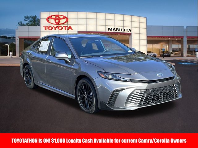 2025 Toyota Camry SE 1