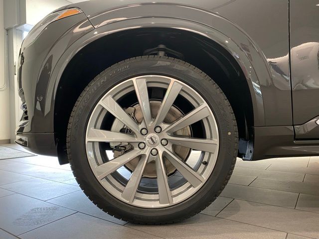 2025 Volvo XC90 B6 Ultra photo