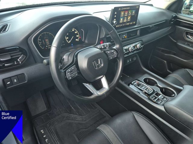 Used 2025  Honda Touring image 16