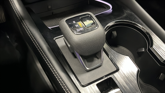 Used 2024 Super Black Nissan Platinum image 20