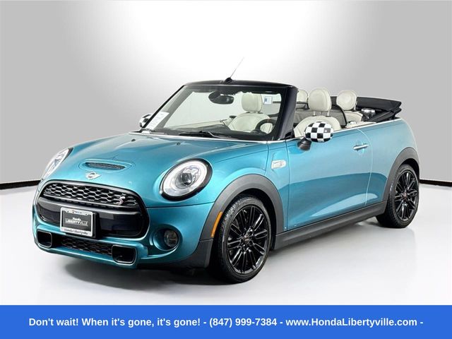 2017 MINI Cooper S Base
