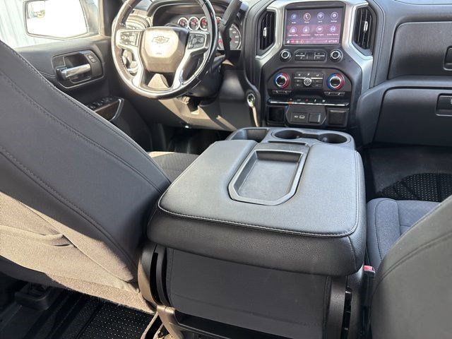 2020 Chevrolet Silverado 1500 RST photo