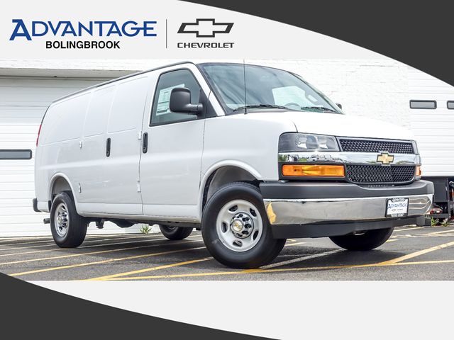 Summit White 2026 Chevrolet Express Cargo Van Rear-Wheel Drive 