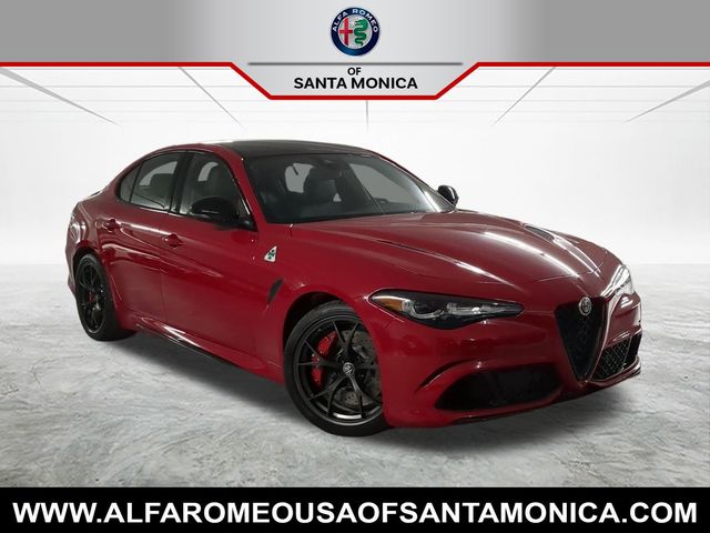 2024 Alfa Romeo Giulia Quadrifoglio RWD