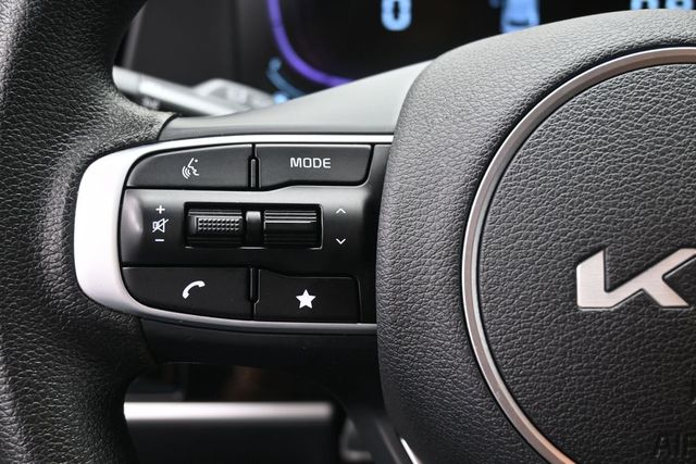 Used 2025 Kia Sportage SUV