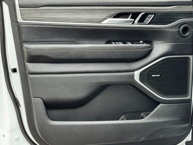 2023 Jeep Wagoneer Series II - Photo 21