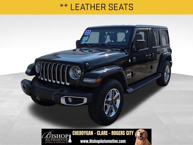 Black Clearcoat 2022 Jeep Wrangler Unlimited Sahara 4WD SUV / Crossover Four-Wheel Drive 8-Speed Automatic