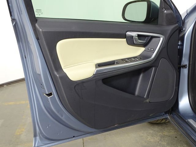 VolvoS60 Inscription17