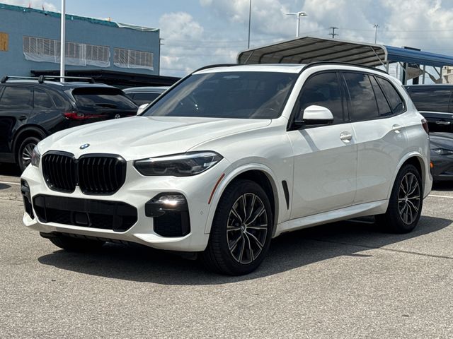 2021 BMW X5 M50i