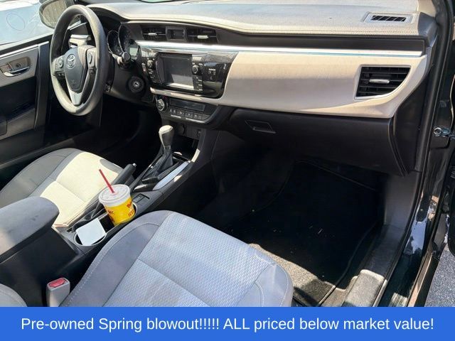 Used 2016 Black Toyota LE image 12