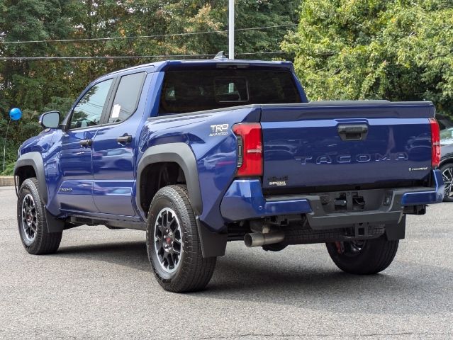 2024 Toyota Tacoma Hybrid TRD Off Road 5