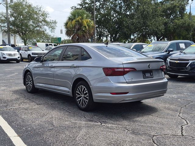 Used 2021 Volkswagen Jetta 1.4T SE 4D Sedan
