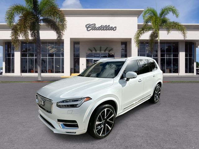 2023 Volvo XC90 B6 Plus Bright Theme 6-Passenger AWD